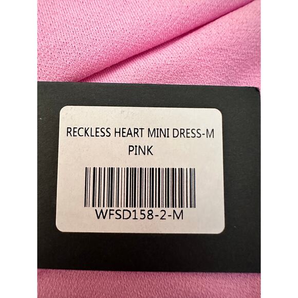 White Fox Boutique RECKLESS HEART MINI‎ DRESS Size Medium Pink - Picture 6 of 10
